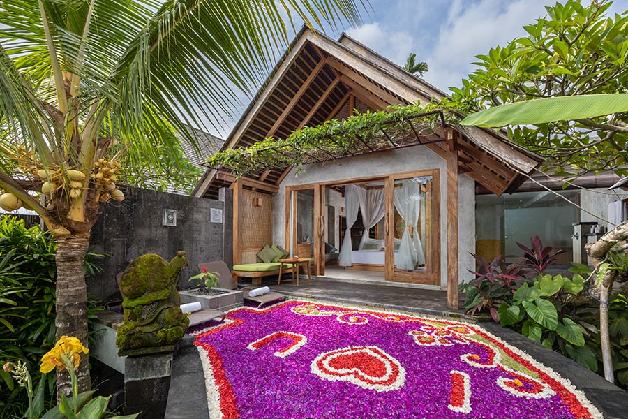 one-bedroom-pool-villa-garden-1